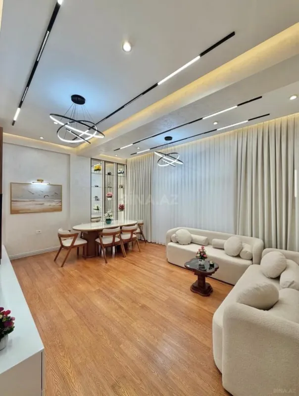 Kirayə verilir 2 otaqlı mənzil 80 m²