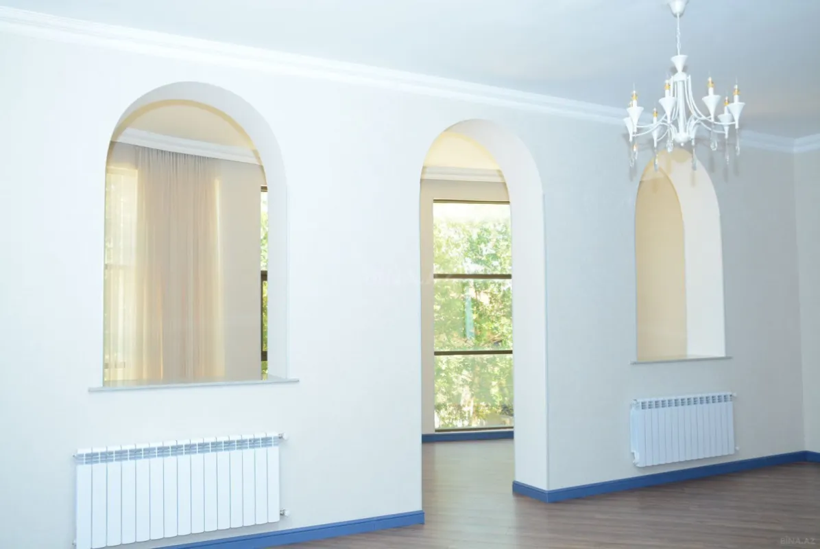 Kirayə verilir 5 otaqlı həyət evi 200 m²