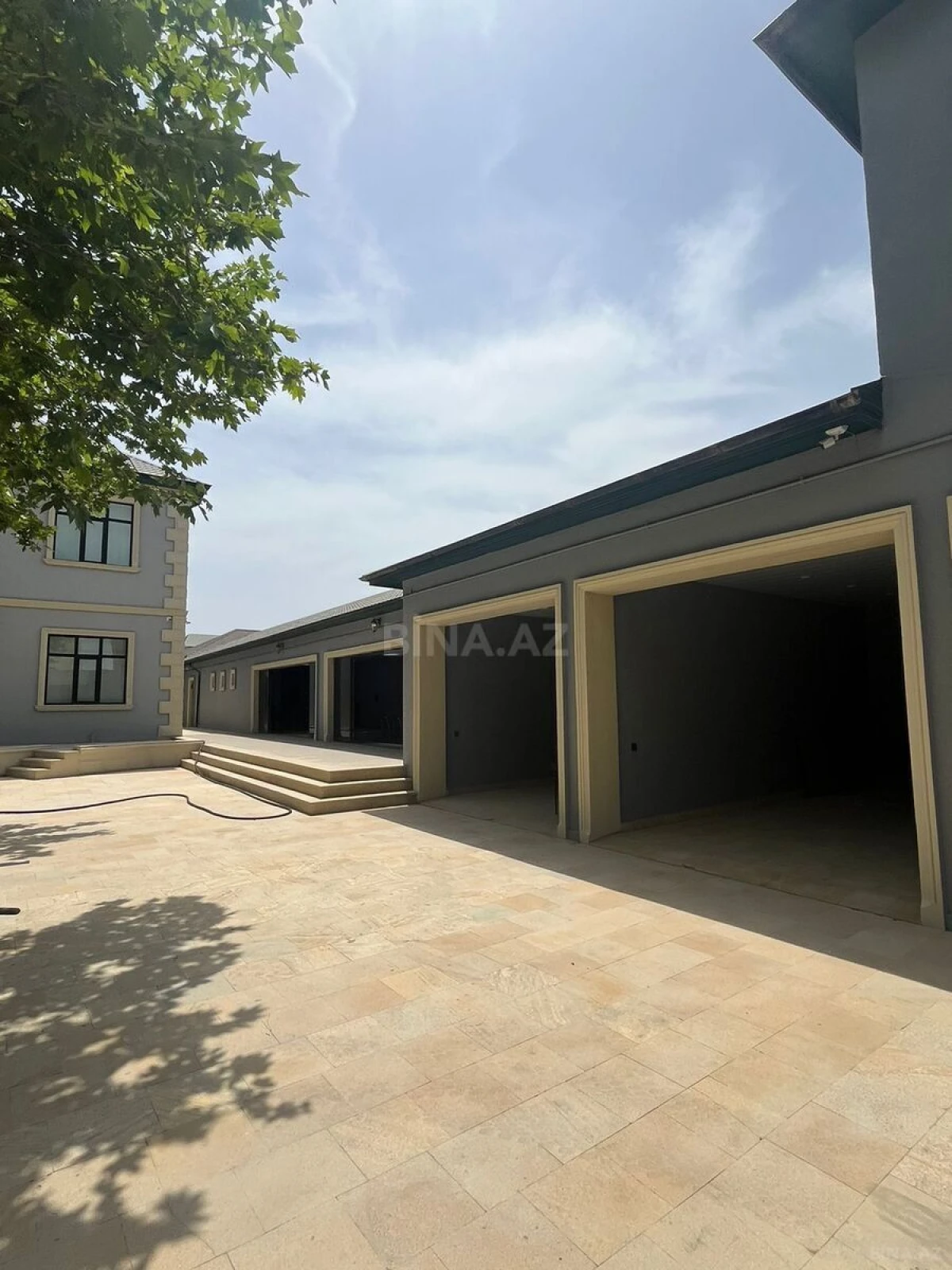 Kirayə verilir 5 otaqlı həyət evi 200 m²