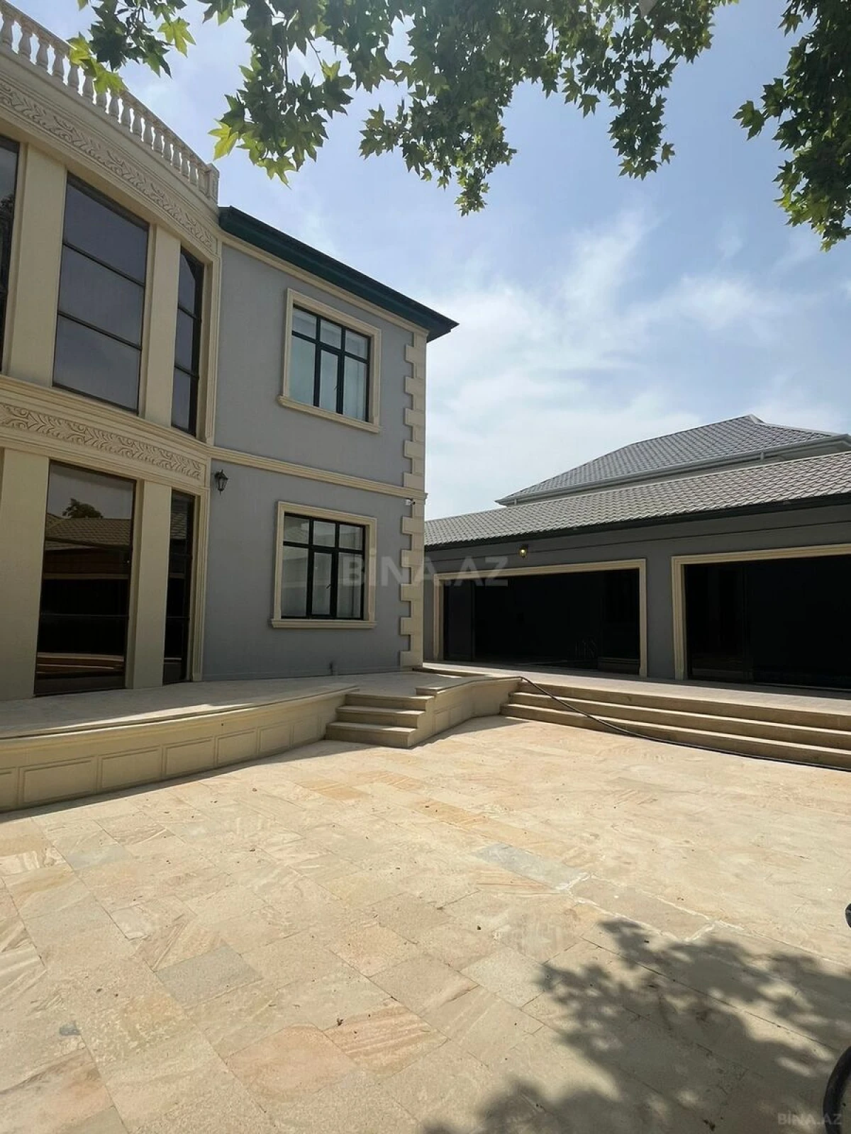 Kirayə verilir 5 otaqlı həyət evi 200 m²