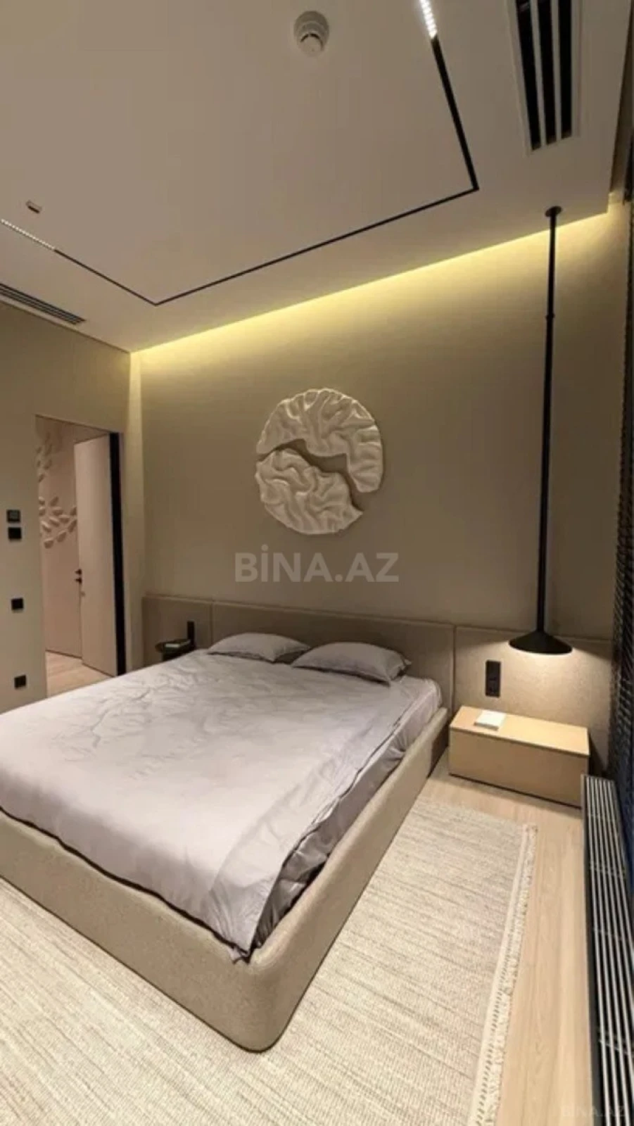 Kirayə verilir 2 otaqlı mənzil 80 m²