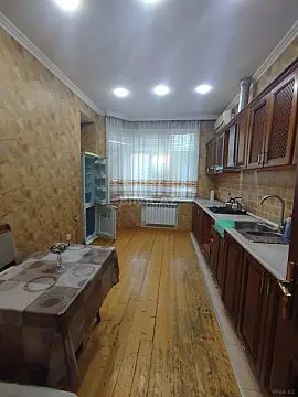Kirayə verilir 3 otaqlı mənzil 110 m²