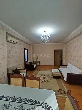 Kirayə verilir 3 otaqlı mənzil 110 m²