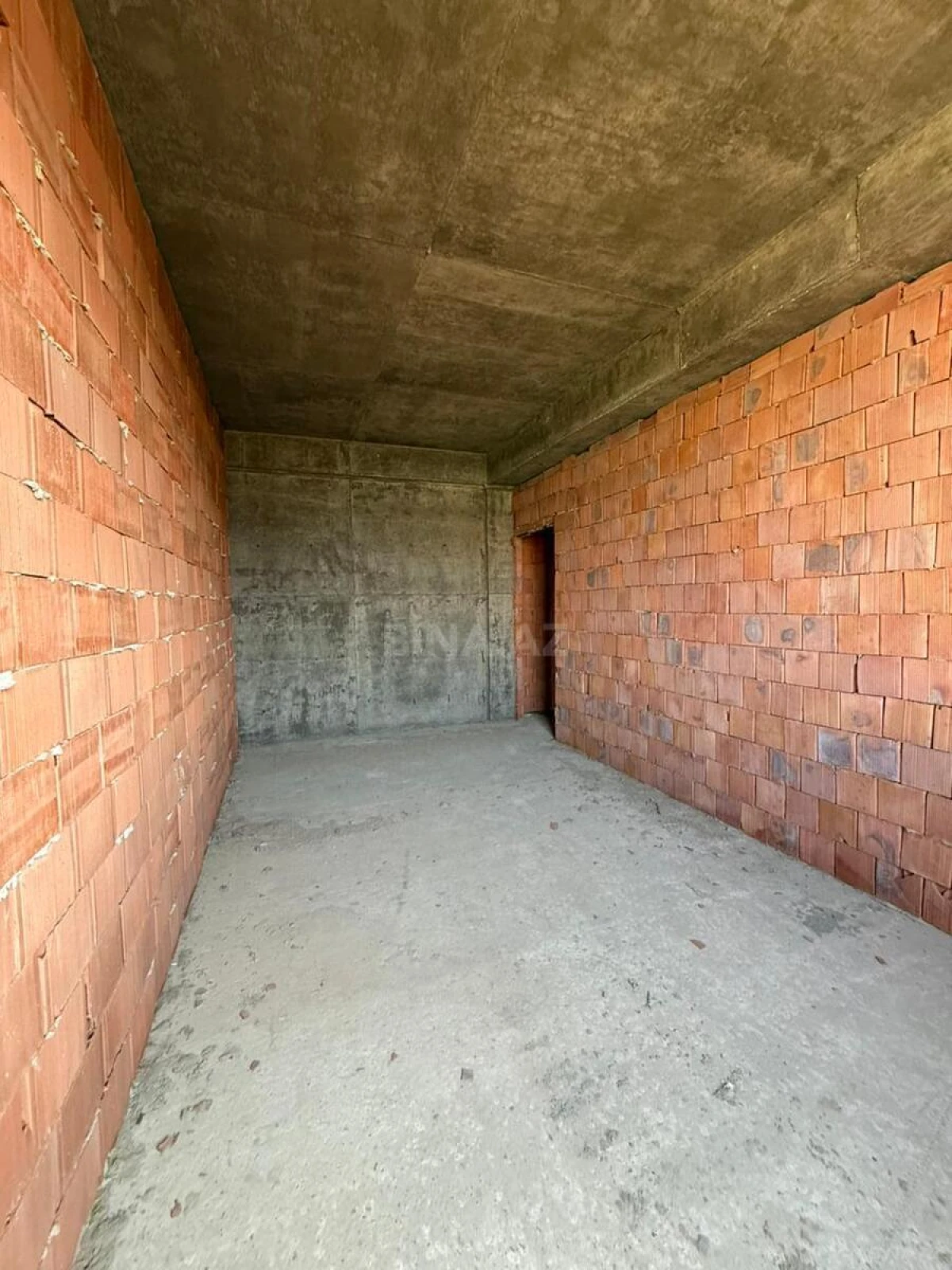 Satılır 2 otaqlı mənzil 66 m²