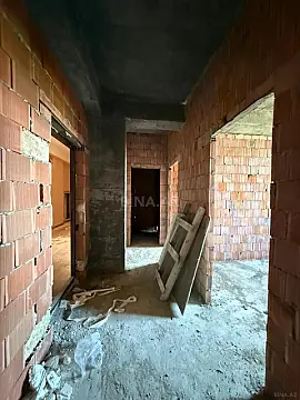 Satılır 2 otaqlı mənzil 66 m²