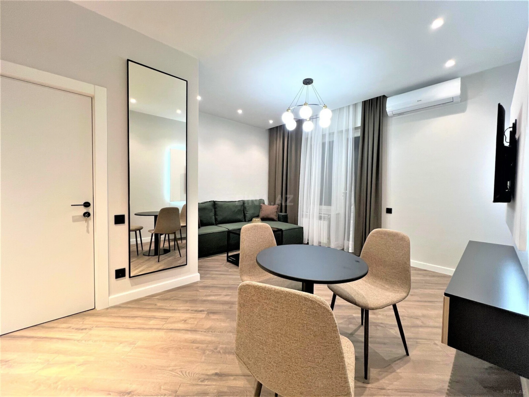 Kirayə verilir 2 otaqlı mənzil 58 m²