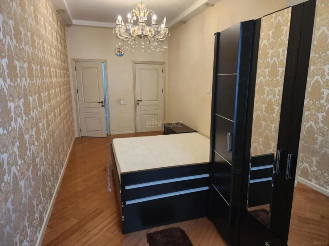 Kirayə verilir 3 otaqlı mənzil 105 m²