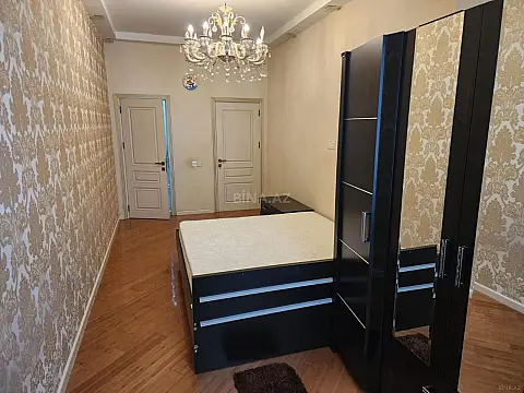 Kirayə verilir 3 otaqlı mənzil 105 m²