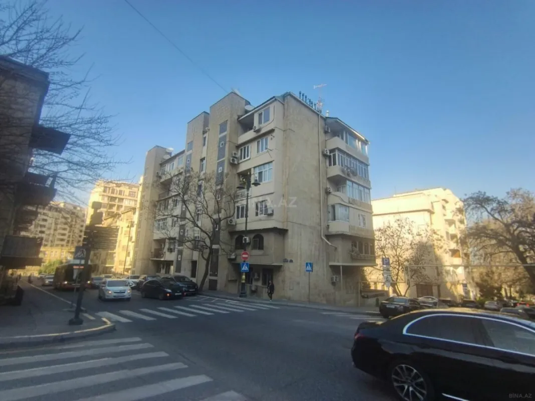 Satılır 2 otaqlı mənzil 45 m²