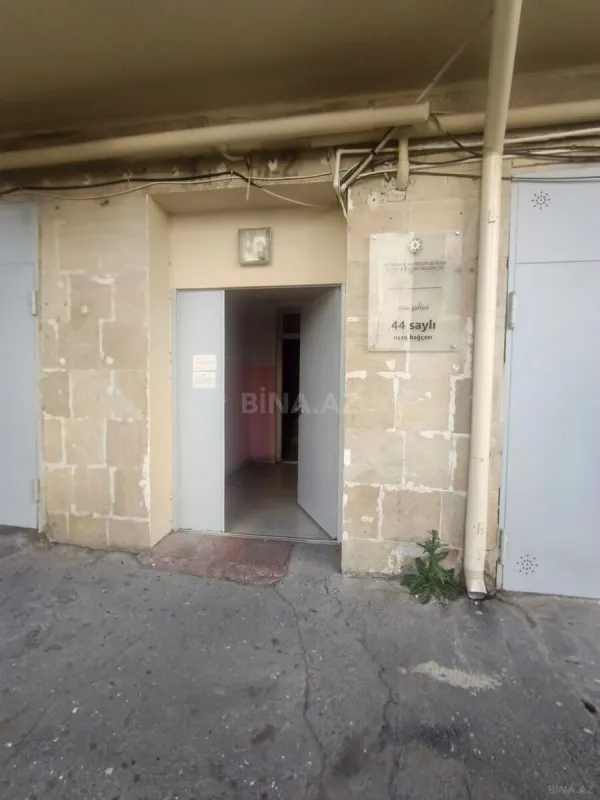 Satılır 2 otaqlı mənzil 45 m²