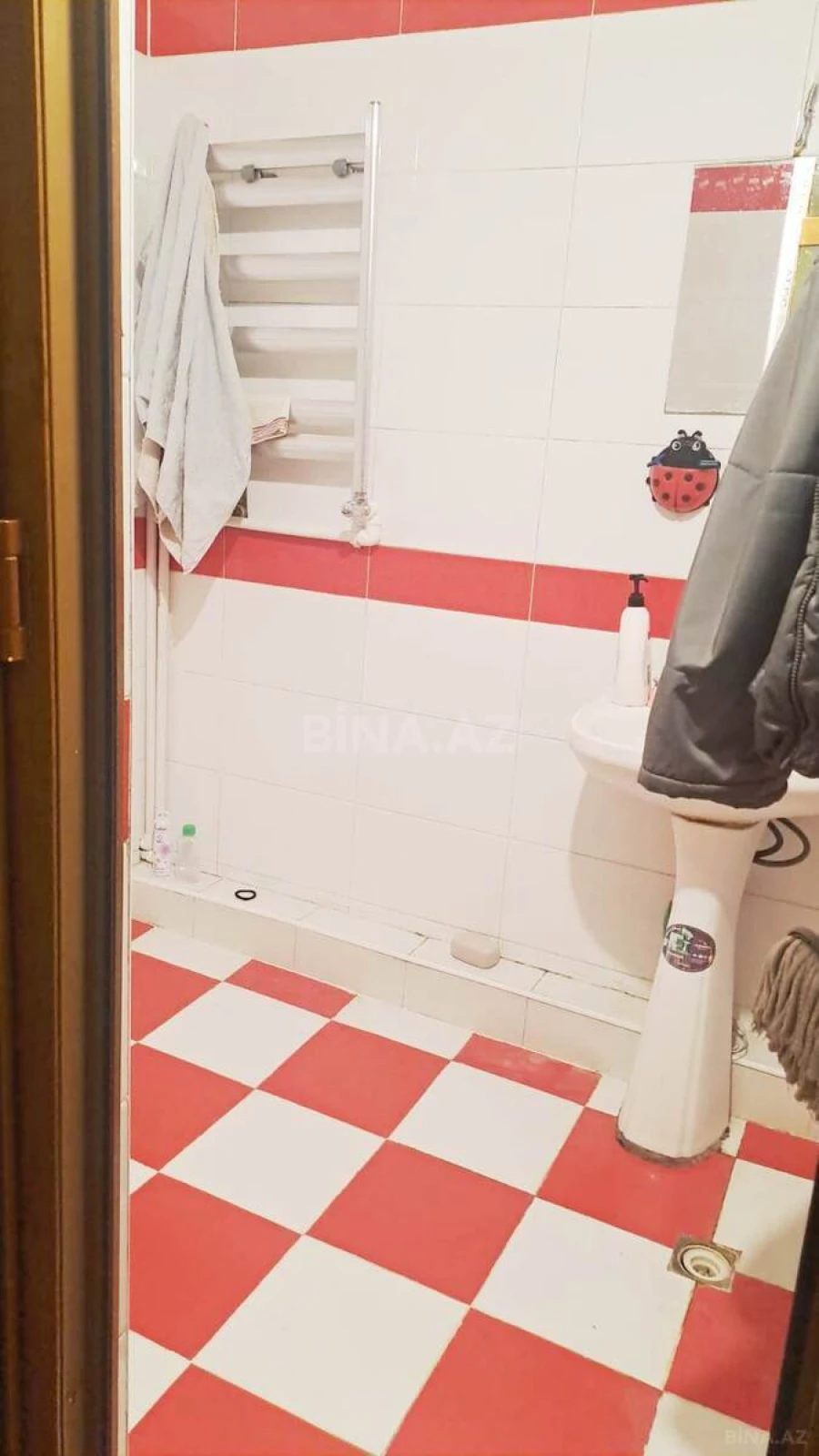 Satılır 3 otaqlı mənzil 90 m²