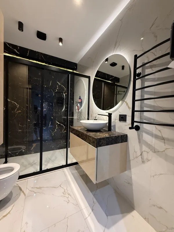 Satılır 4 otaqlı mənzil 147 m²