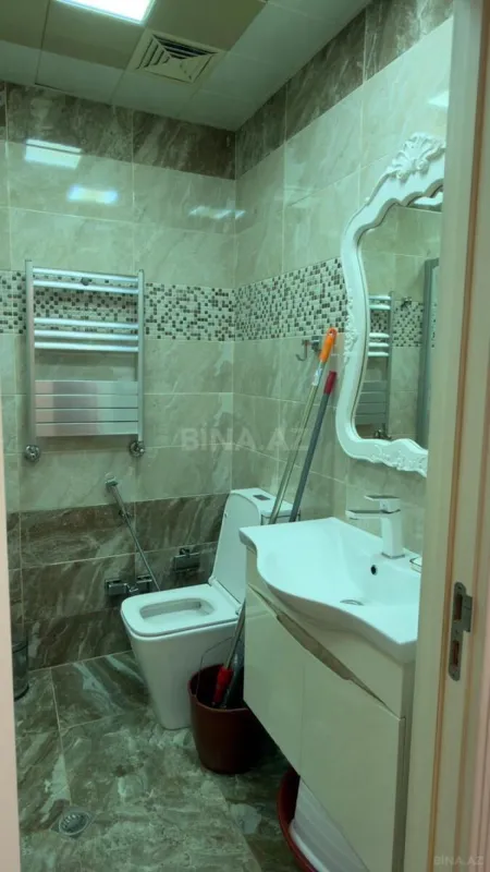 Satılır 3 otaqlı mənzil 120 m²