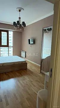 Satılır 3 otaqlı mənzil 120 m²