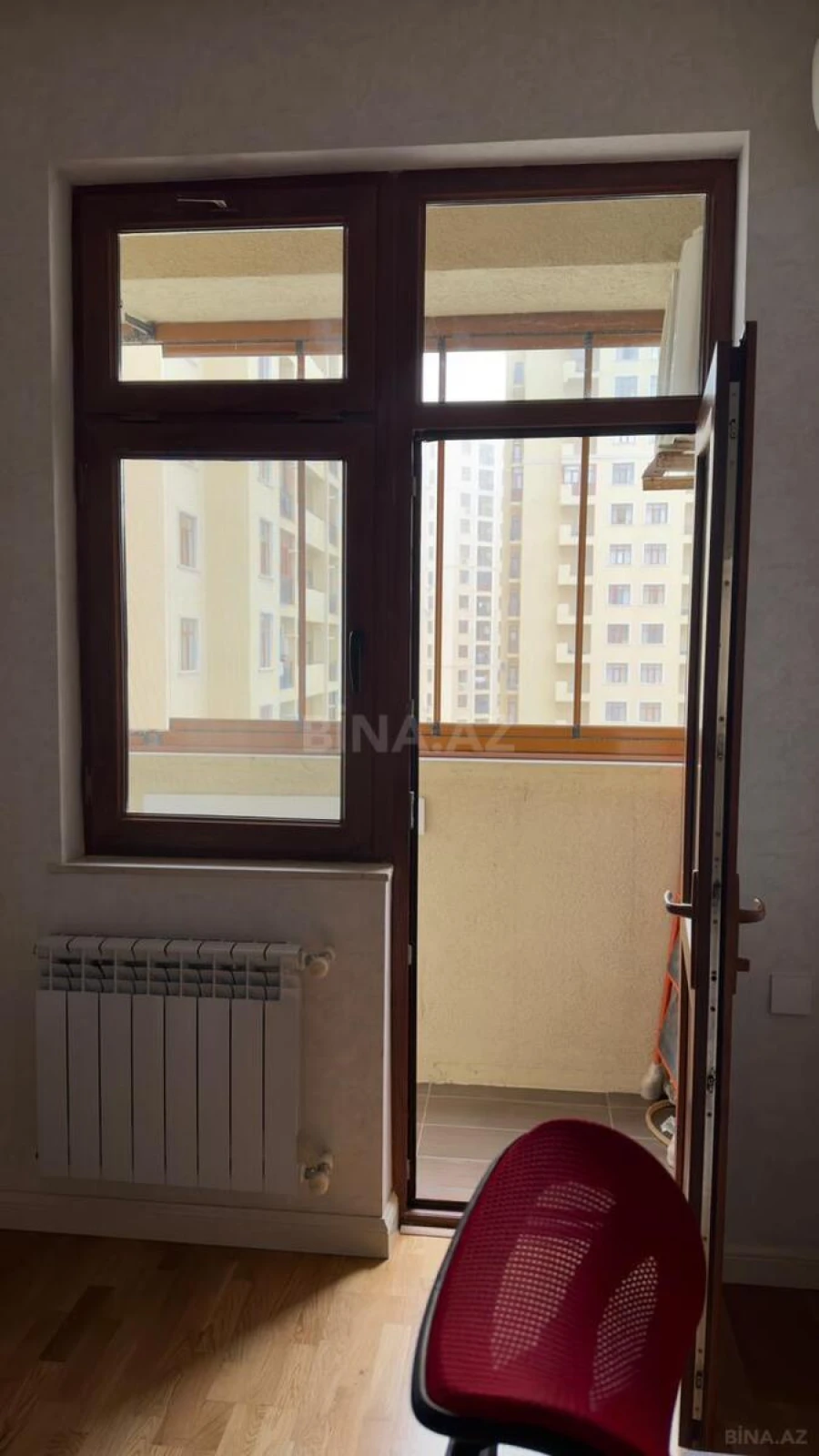 Satılır 3 otaqlı mənzil 120 m²