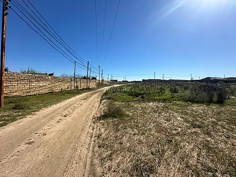 Satılır torpaq sahəsi 12 m²