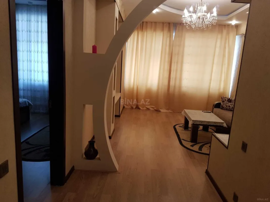 Kirayə verilir 2 otaqlı mənzil 55 m²