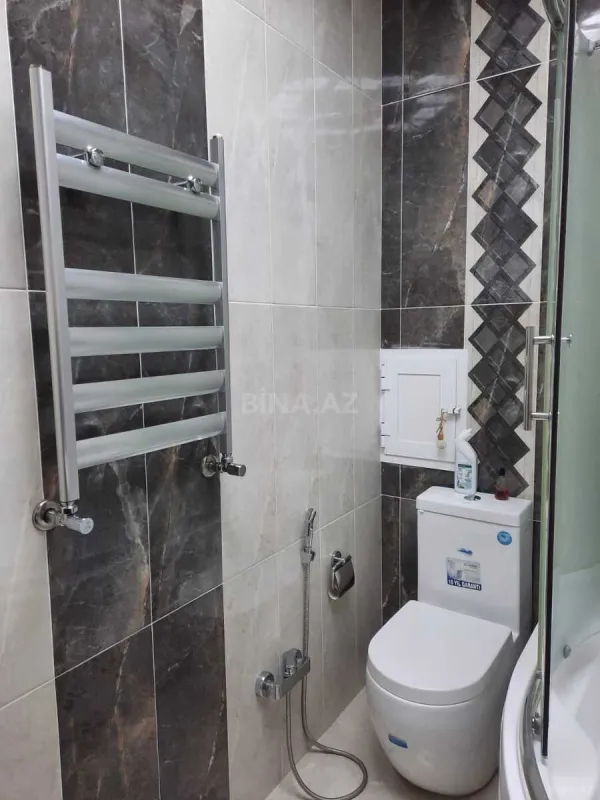 Satılır 3 otaqlı mənzil 120 m²