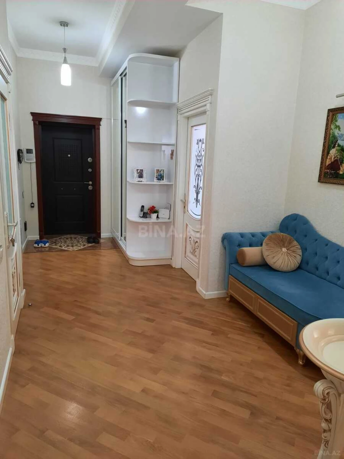 Satılır 3 otaqlı mənzil 120 m²