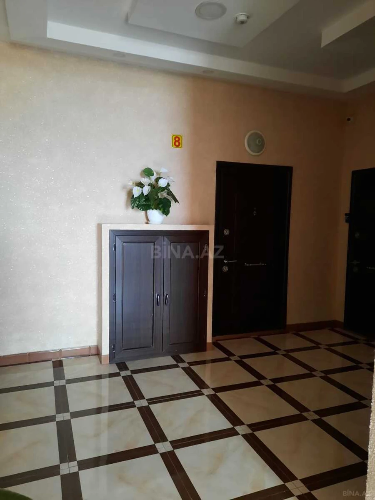 Satılır 3 otaqlı mənzil 120 m²
