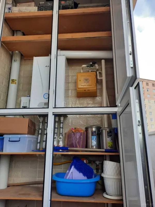 Satılır 3 otaqlı mənzil 120 m²