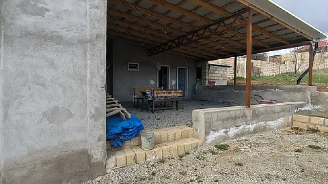 Satılır 3 otaqlı həyət evi 100 m²