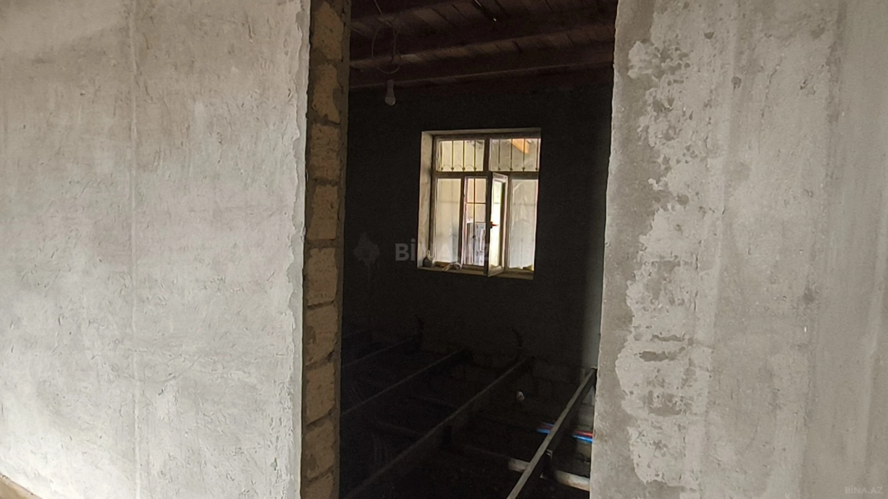 Satılır 3 otaqlı həyət evi 100 m²