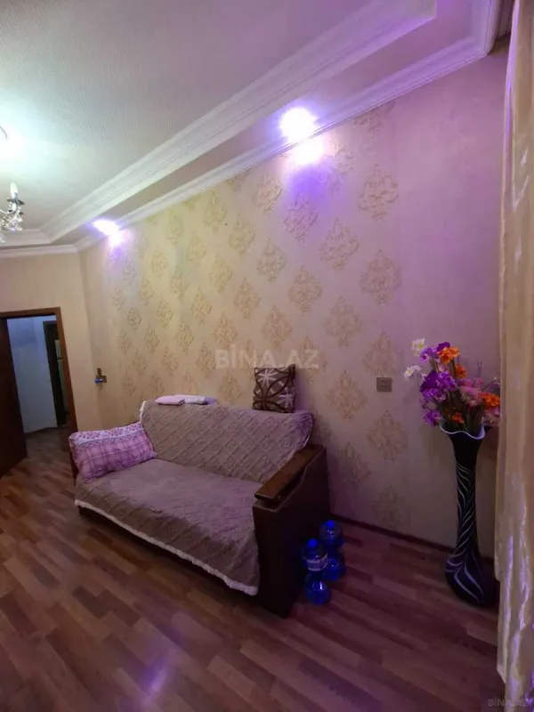 Satılır 2 otaqlı mənzil 53 m²