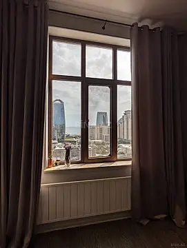 Kirayə verilir 2 otaqlı mənzil 70 m²