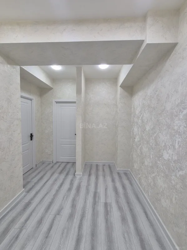 Satılır 2 otaqlı mənzil 56 m²