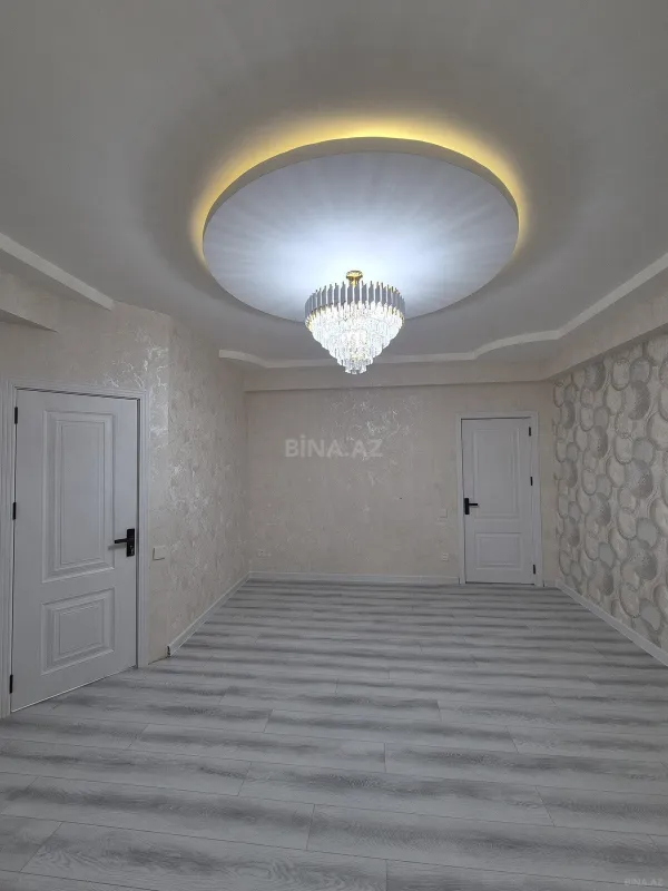 Satılır 2 otaqlı mənzil 56 m²