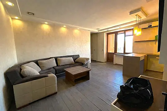 Satılır 2 otaqlı mənzil 50 m²