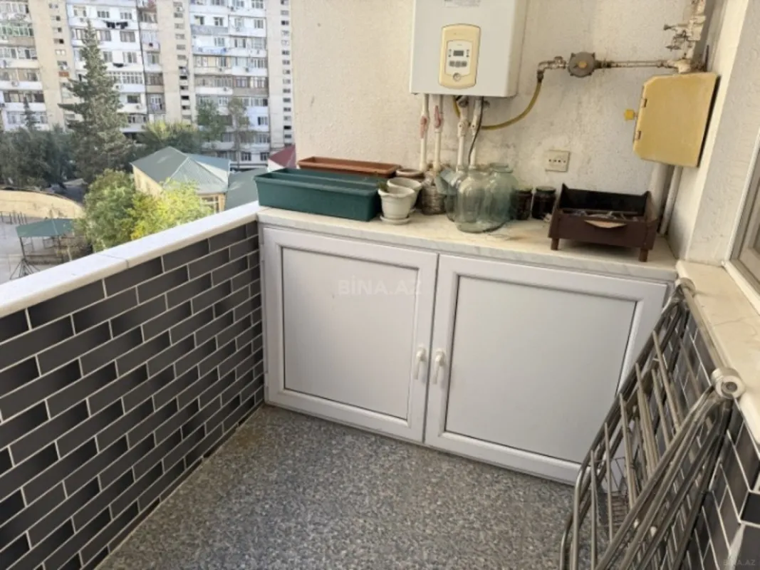Kirayə verilir 4 otaqlı mənzil 120 m²