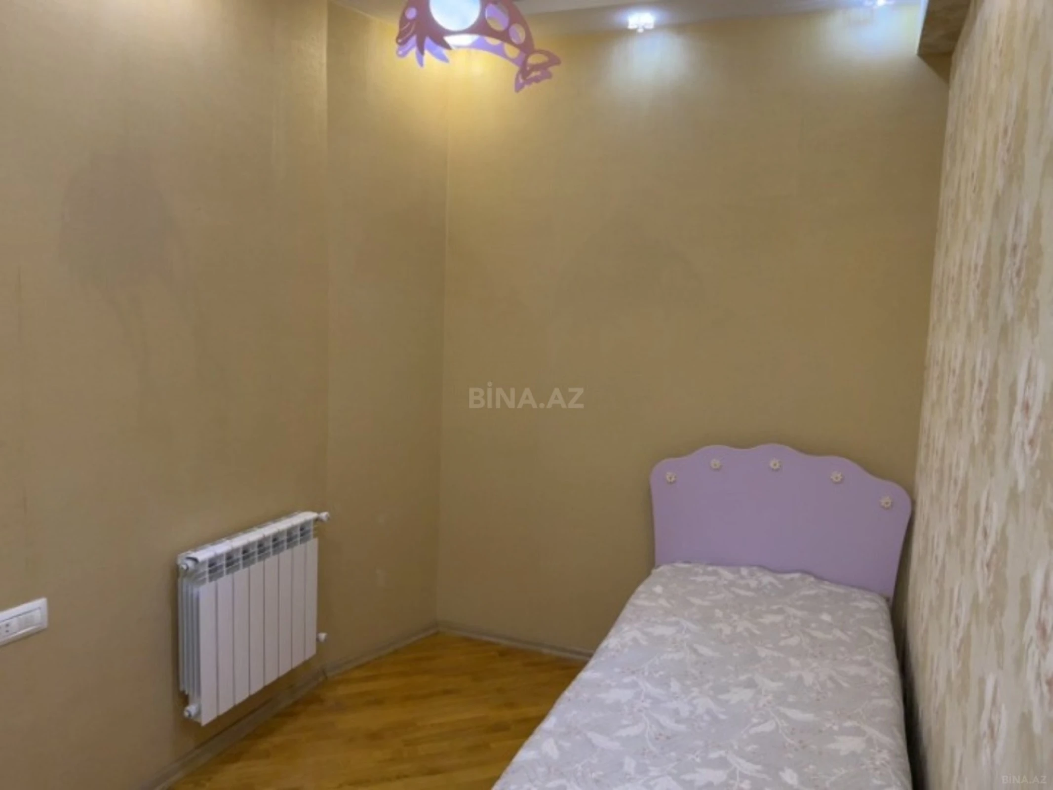 Kirayə verilir 4 otaqlı mənzil 120 m²