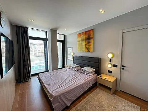 Satılır 2 otaqlı mənzil 86 m²