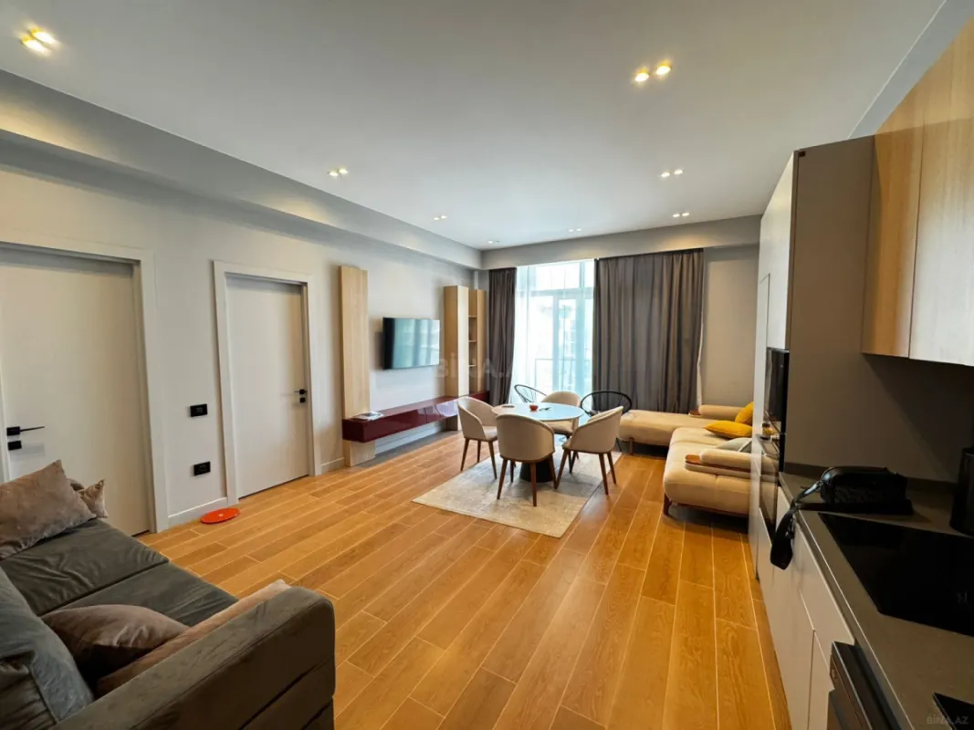 Satılır 2 otaqlı mənzil 86 m²