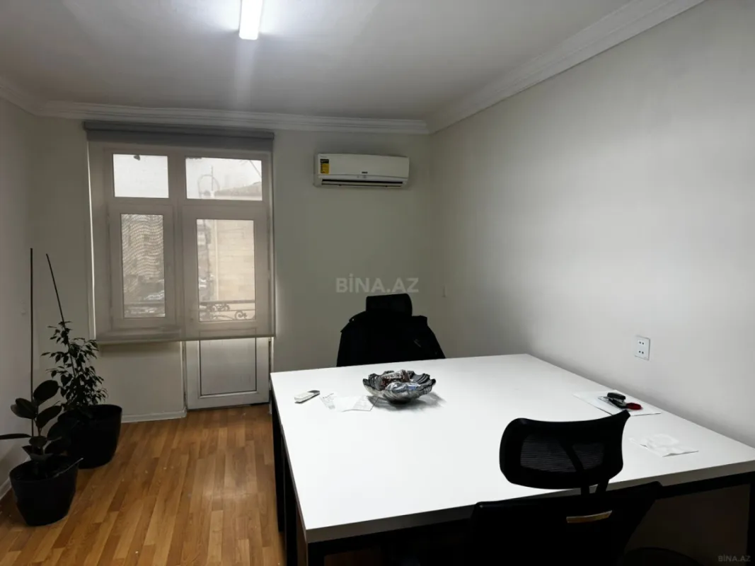Kirayə verilir 2 otaqlı mənzil 55 m²