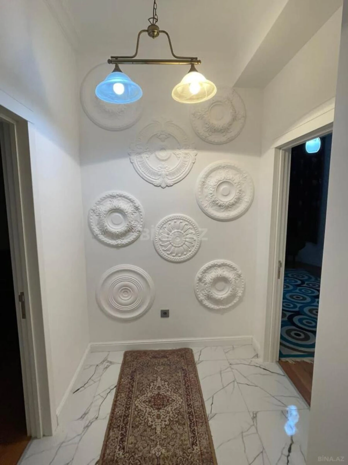 Kirayə verilir 4 otaqlı mənzil 140 m²