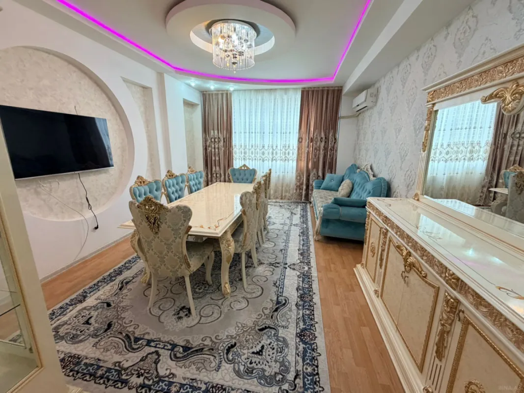 Kirayə verilir 2 otaqlı mənzil 90 m²