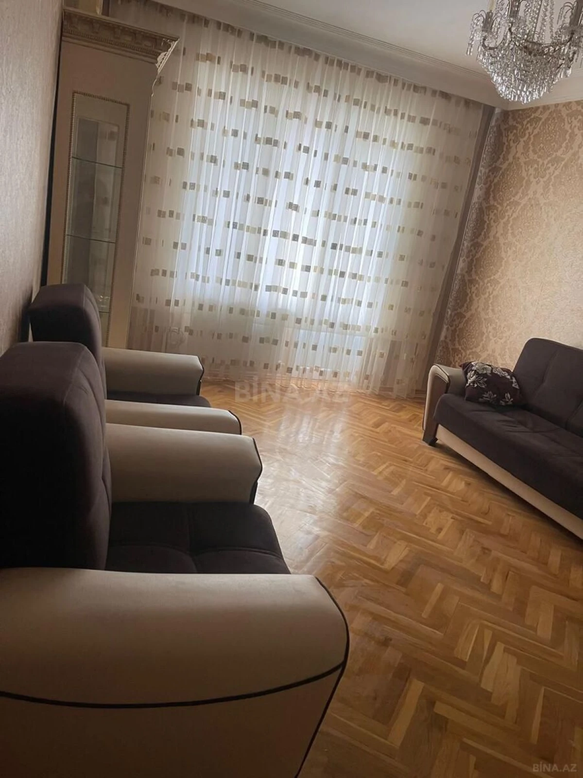 Kirayə verilir 3 otaqlı mənzil 110 m²