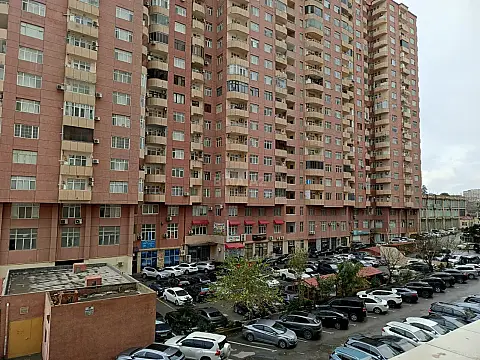 Kirayə verilir 3 otaqlı mənzil 170 m² — Bakı, Nərimanov 3 otaq 170.00 m²