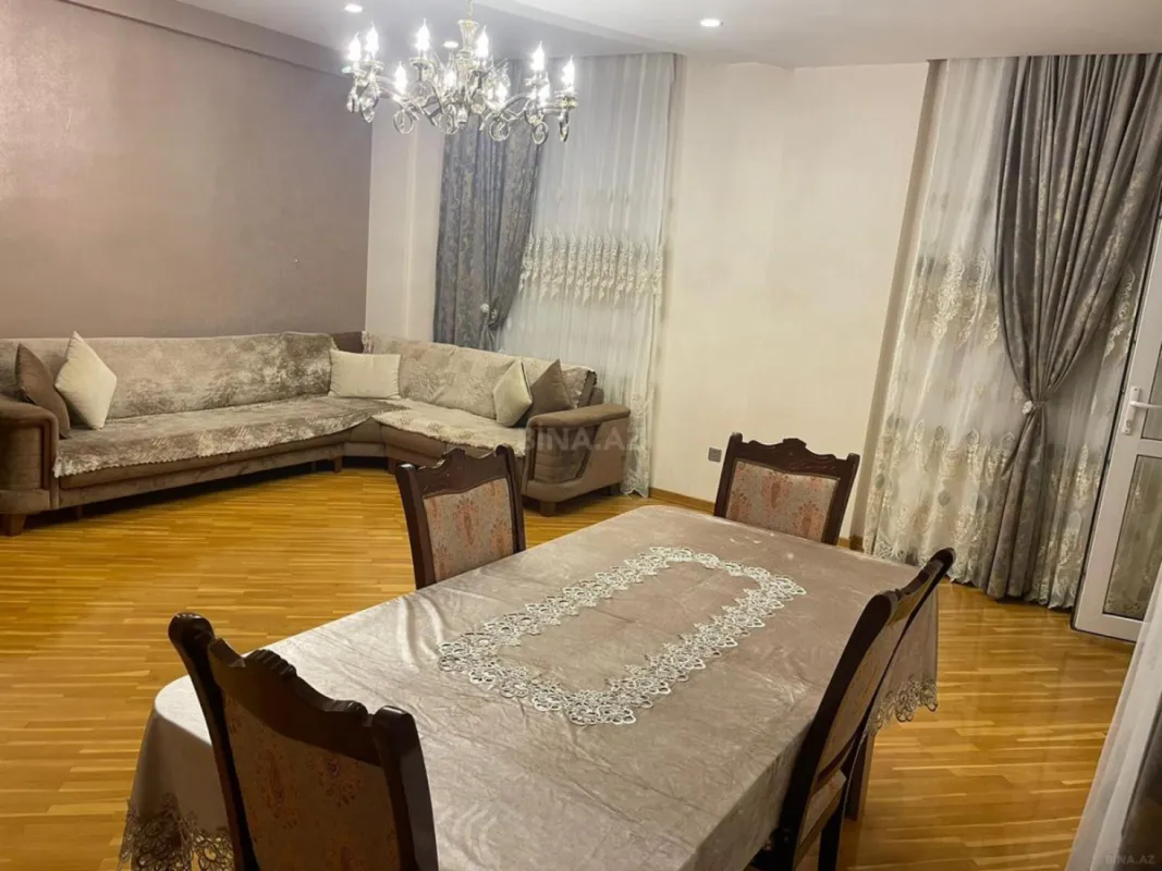 Kirayə verilir 2 otaqlı mənzil 100 m²