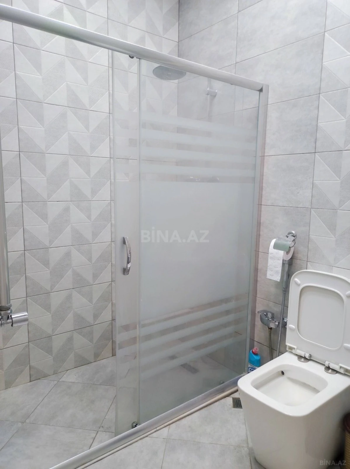 Kirayə verilir 3 otaqlı mənzil 100 m²