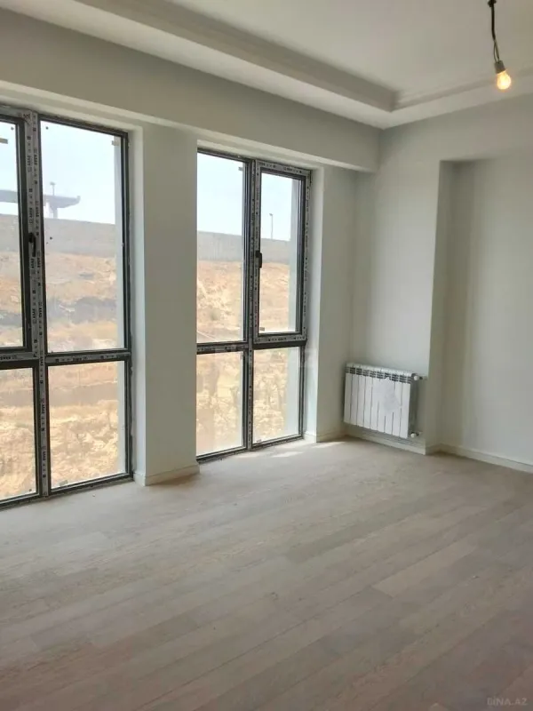 Satılır 2 otaqlı mənzil 63 m²