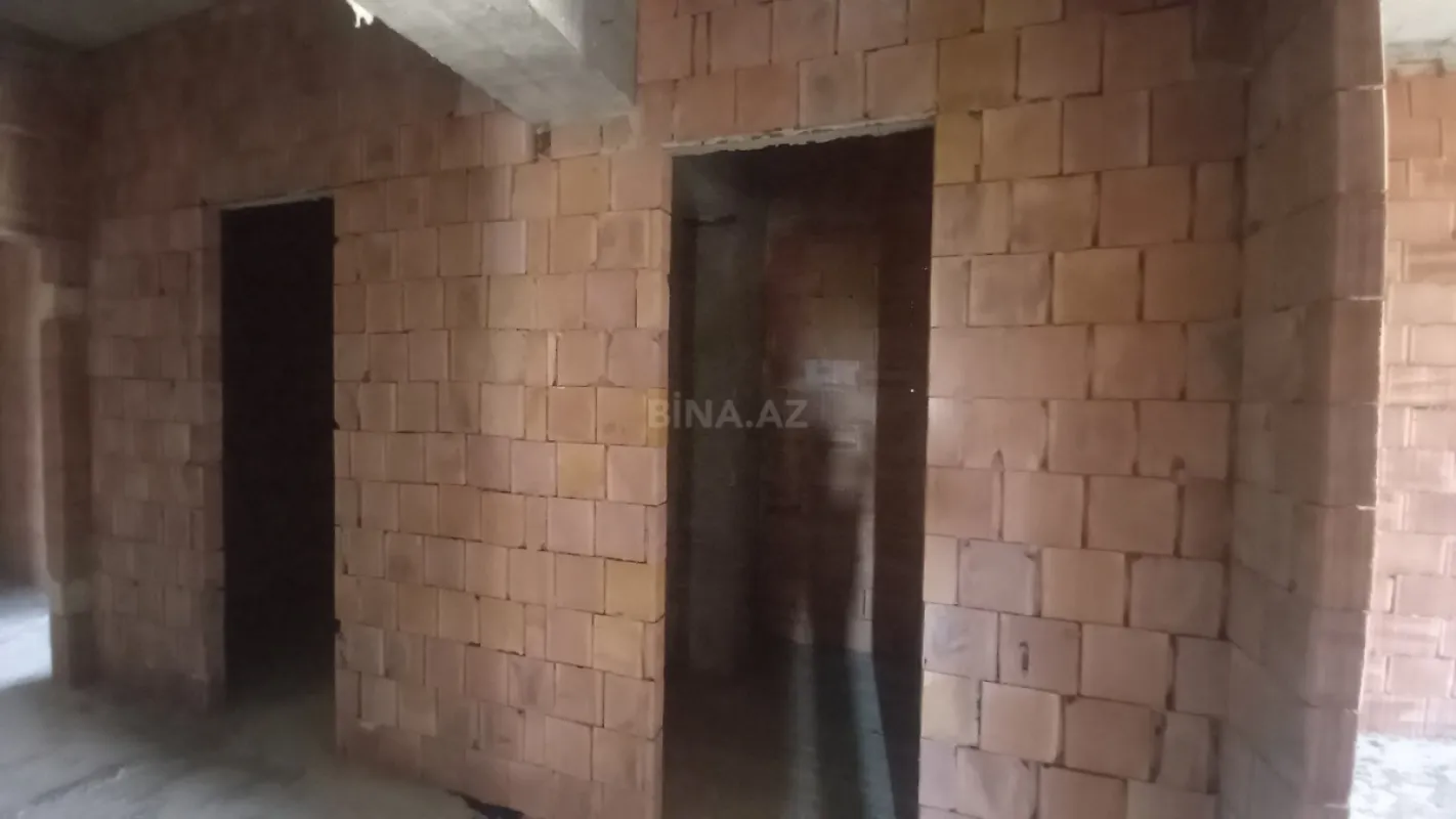 Satılır 3 otaqlı mənzil 112.1 m²