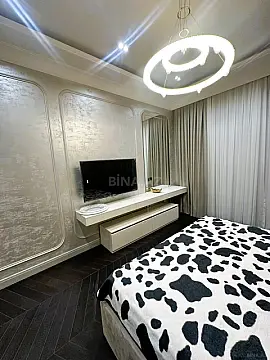 Kirayə verilir 3 otaqlı mənzil 180 m²