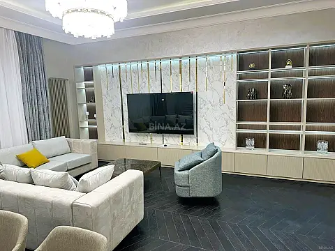 Kirayə verilir 3 otaqlı mənzil 180 m²