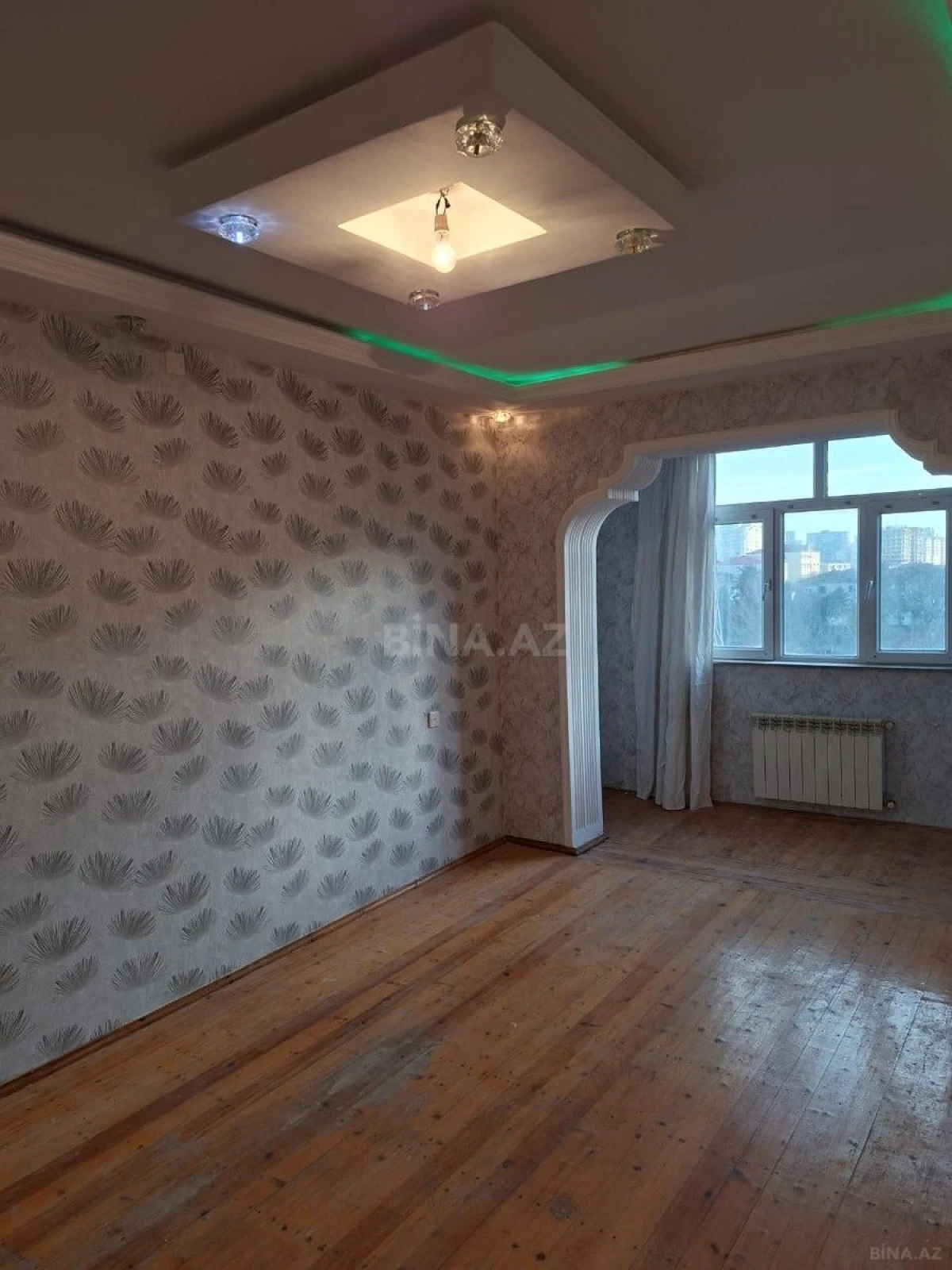 Kirayə verilir 3 otaqlı mənzil 100 m²