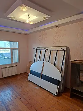 Kirayə verilir 3 otaqlı mənzil 100 m² — Bakı, Nərimanov 3 otaq 100.00 m²