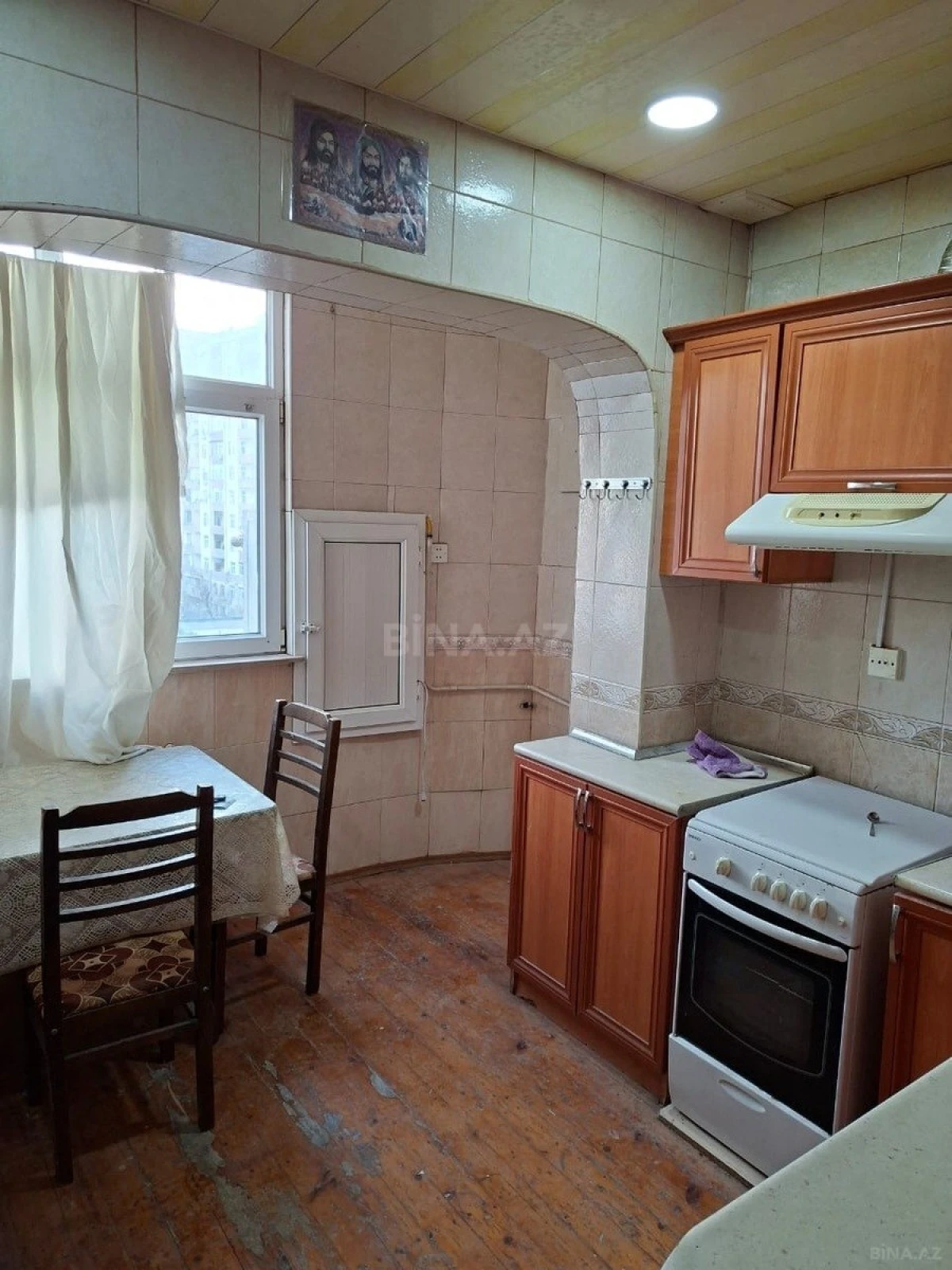 Kirayə verilir 3 otaqlı mənzil 100 m²